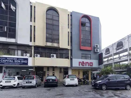 OYO 422 Hotel Reno - Genel