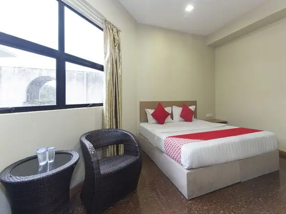 OYO 422 Hotel Reno - Oda