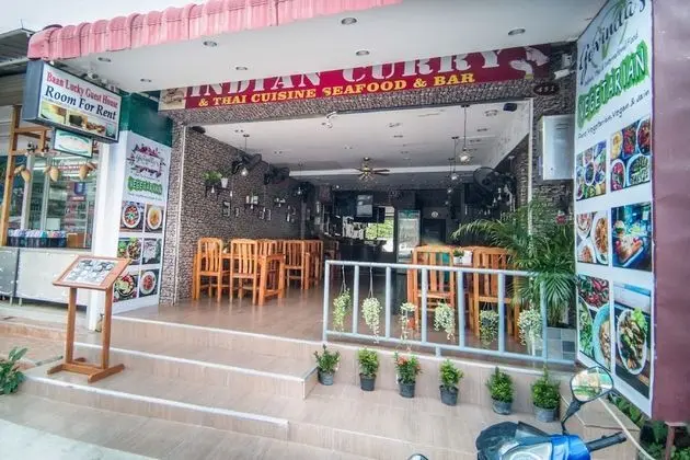 OYO 423 Baan Lucky Guesthouse - Dış Mekan