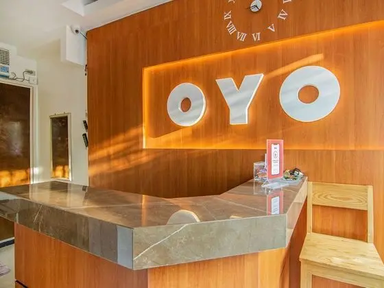 OYO 431 Apollo 11 Apartelle - Lobi