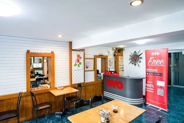 OYO 437 Hostel Na Nara - Yerinde Yemek