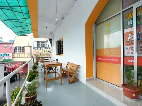 OYO 44029 Tudor Home Inn - Dış Mekan