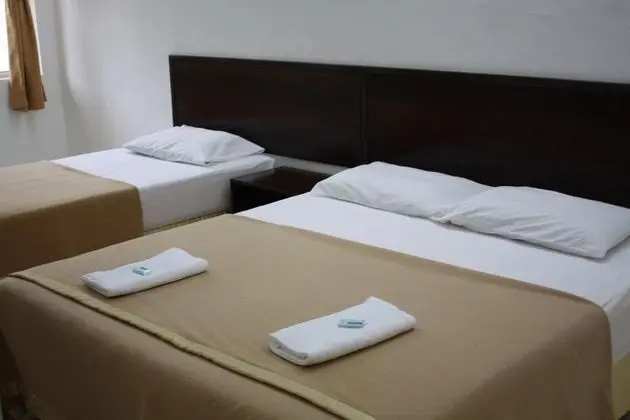 OYO 44078 The Island Hotel - Genel