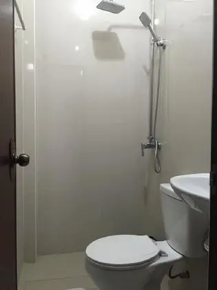 OYO 441 La Panoramica Inn - Banyo Tipleri