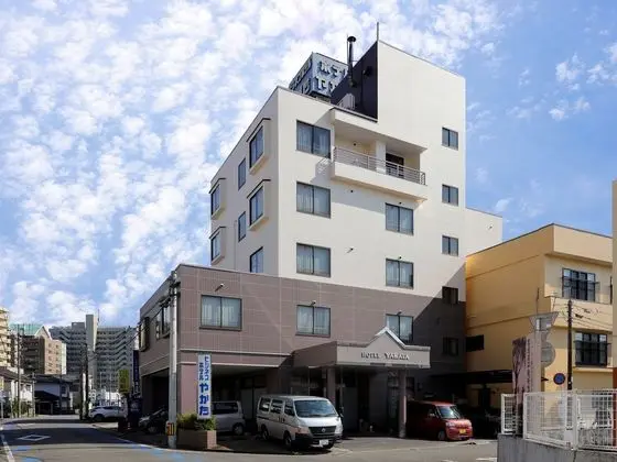 OYO 44106 Rays Hotel Yakata