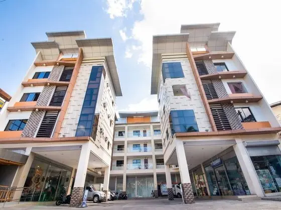 OYO 443 Maria Cristina Arcade Suites - Dış Mekan