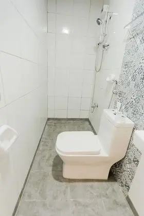 OYO 447 Jill's Residences - Banyo Tipleri