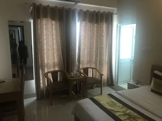 OYO 458 Victoria Hotel - Oda Manzaraları