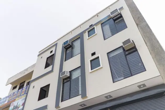 OYO 45965 Hotel Krishnam