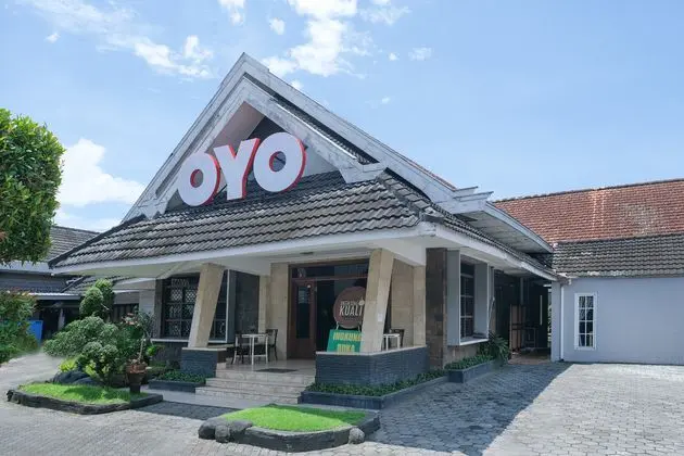 OYO 461 Hotel Madukoro