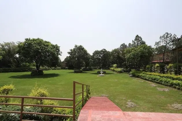 OYO 46175 Blue Lotus Club And Resorts