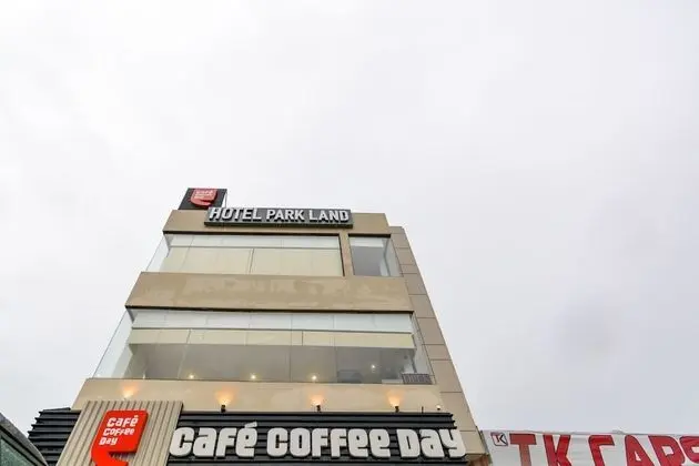 OYO 46208 Hotel Park Land