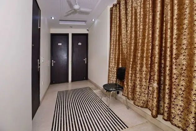 OYO 466 Hotel Lotus B&B - Lobi