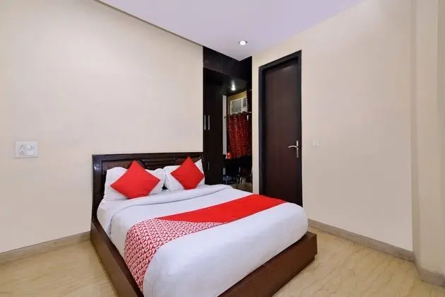 OYO 466 Hotel Lotus B&B - Oda