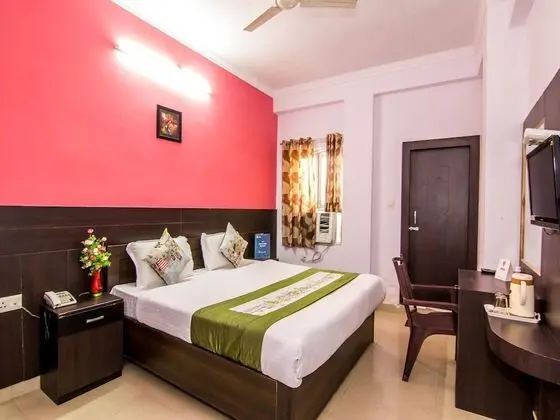 OYO 4679 Hotel Shantila Inn