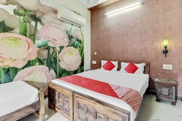 OYO 46815 Banaji Home Stay