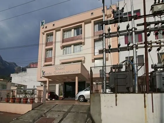 OYO 4690 Hotel Kanta International - Dış Mekan