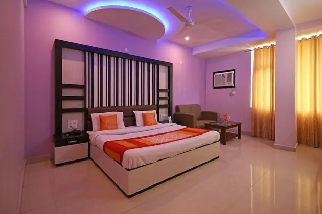 OYO 4690 Hotel Kanta International - Oda