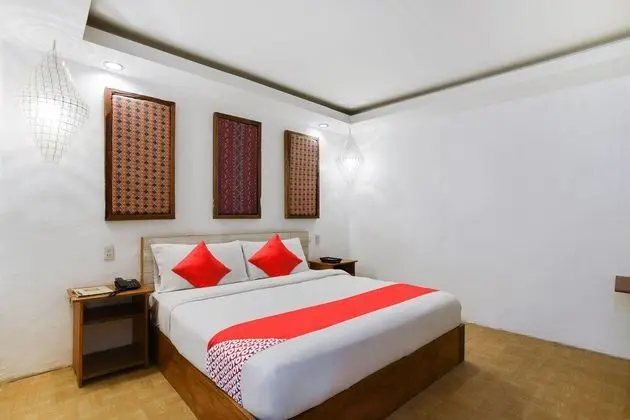 OYO 472 Poleng Villa - Oda