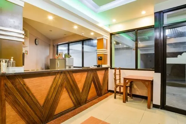Oyo 473 Ranchotel Drive-In - Lobi