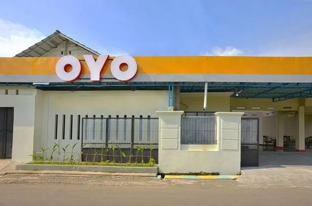 OYO 476 Hotel Naura - 1