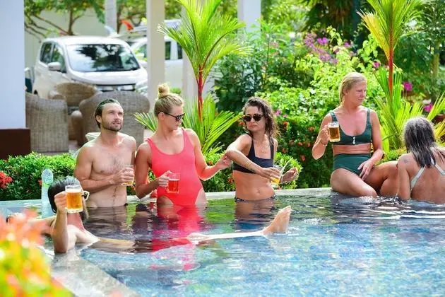 OYO 483 Kabalana Villa - Havuz