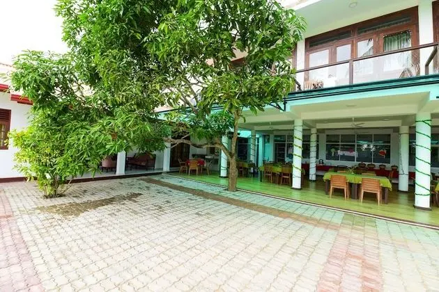 OYO 483 Kabalana Villa - Yerinde Yemek