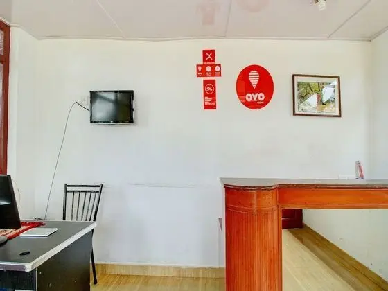 OYO 4910 Home Stay Crescent Park - Lobi