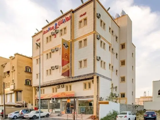 OYO 492 Rose Plaza For Housing Units - Dış Mekan