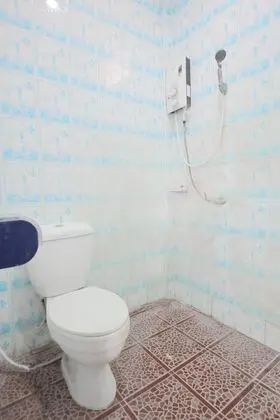 OYO 496 Chok Phikul Thong Resort - Banyo Tipleri