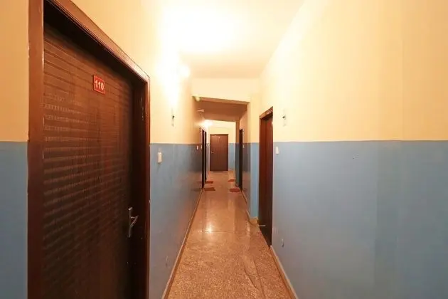 OYO 4979 Prabha Palace Lodge - Lobi