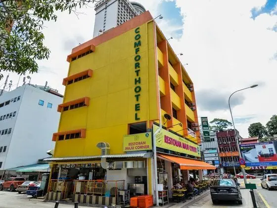 OYO 499 Comfort Hotel Sentul - Genel