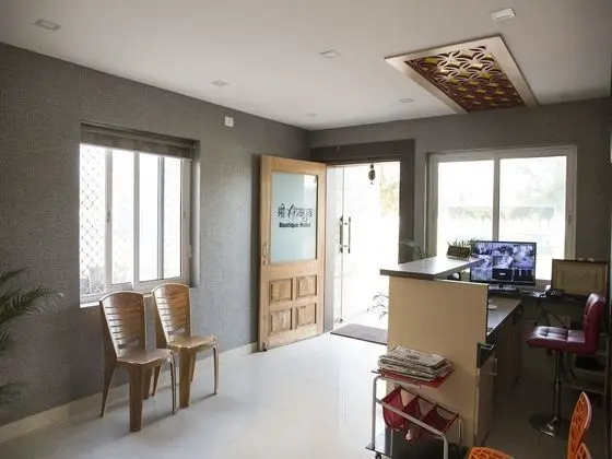 OYO 5005 Shree Anaya Boutique Hotel - Lobi