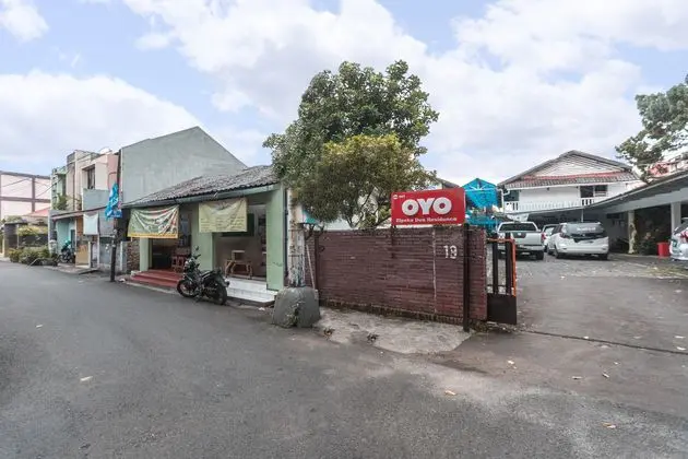 OYO 501 Elpeka Dua Residence