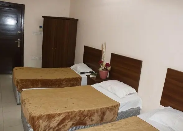 OYO 516 Al Medina Sakani Hotel - Oda