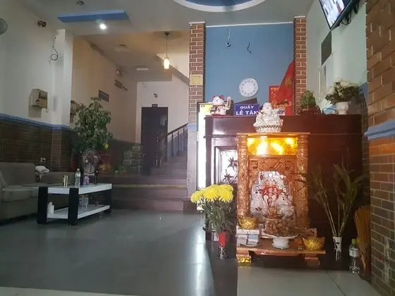 OYO 516 Van Thanh Dat Hotel - Lobi