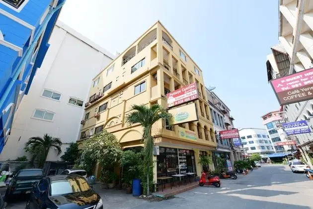 OYO 520 Pattaya Cantina - Dış Mekan