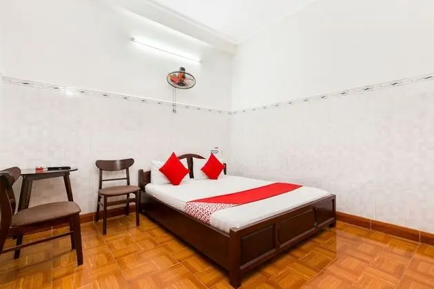 OYO 521 Hoang Anh Hotel