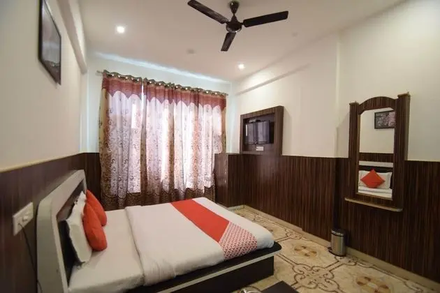 OYO 5239 Hotel Satya Shree - Öne Çıkan Resim