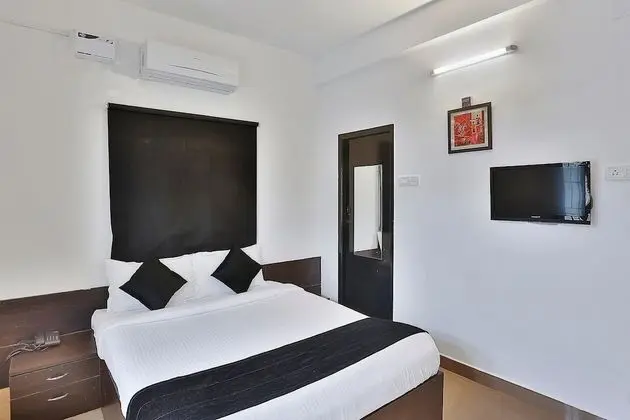 OYO 5328 Cloud 7 Serviced Apartements - Oda