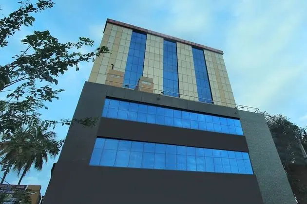 OYO 5342 Motel Gajraj Continental- A Unit Of Gajraj Hotels Pvt Ltd - Dış Mekan