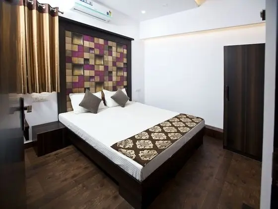 OYO 5385 Paschim Vihar