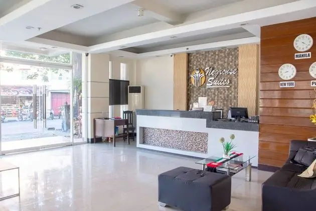 OYO 543 Negrense Suites - Lobi