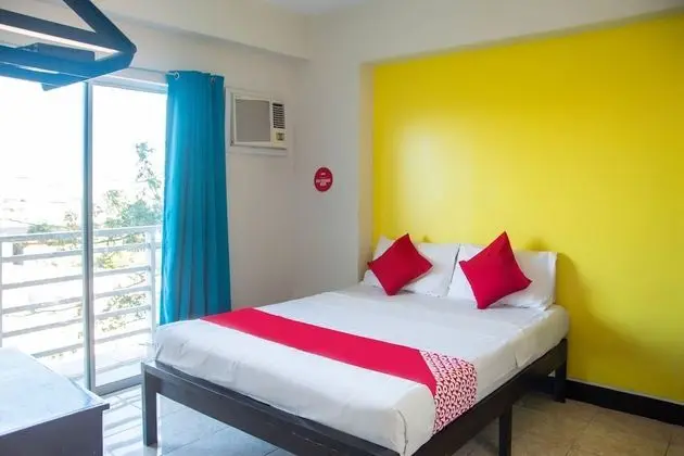 OYO 543 Negrense Suites - Öne Çıkan Resim