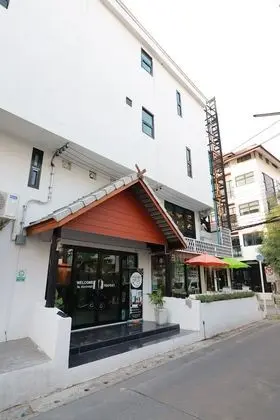 OYO 544 Sleep Sloth Hostel - Dış Mekan