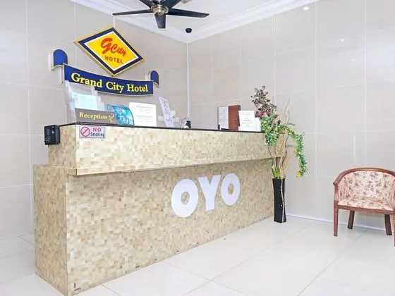OYO 546 Grand City Hotel - Lobi