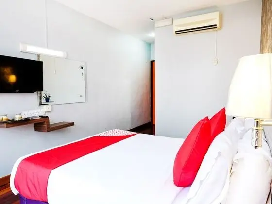 OYO 546 Grand City Hotel - Oda