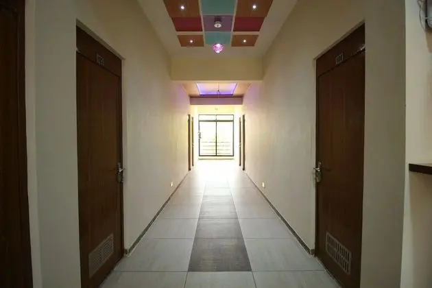 OYO 5584 Hotel Siddharth Inn - İç Mekan