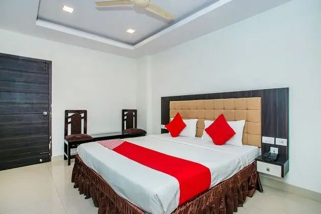 OYO 5641 Hotel Corporate Park Inn - Oda