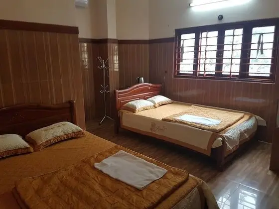 OYO 565 Vi Thao Van 2